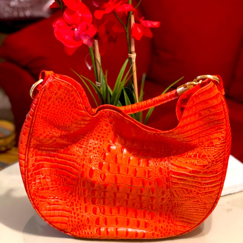 Brahmin hobo in coral